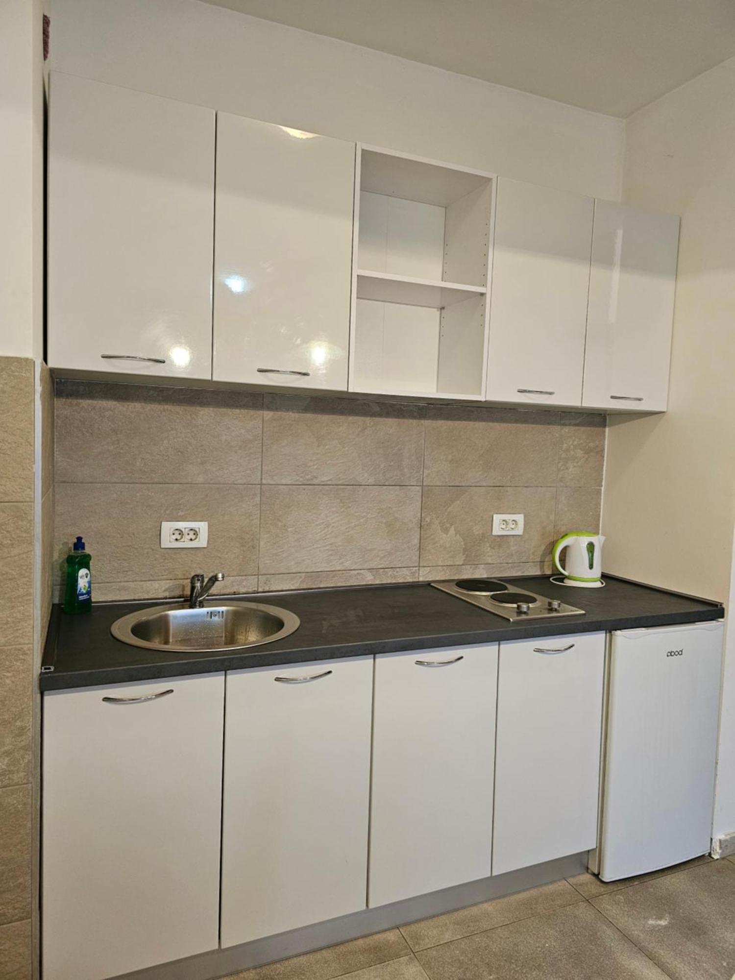 Naki Apartmani พอดโกริกา ภายนอก รูปภาพ