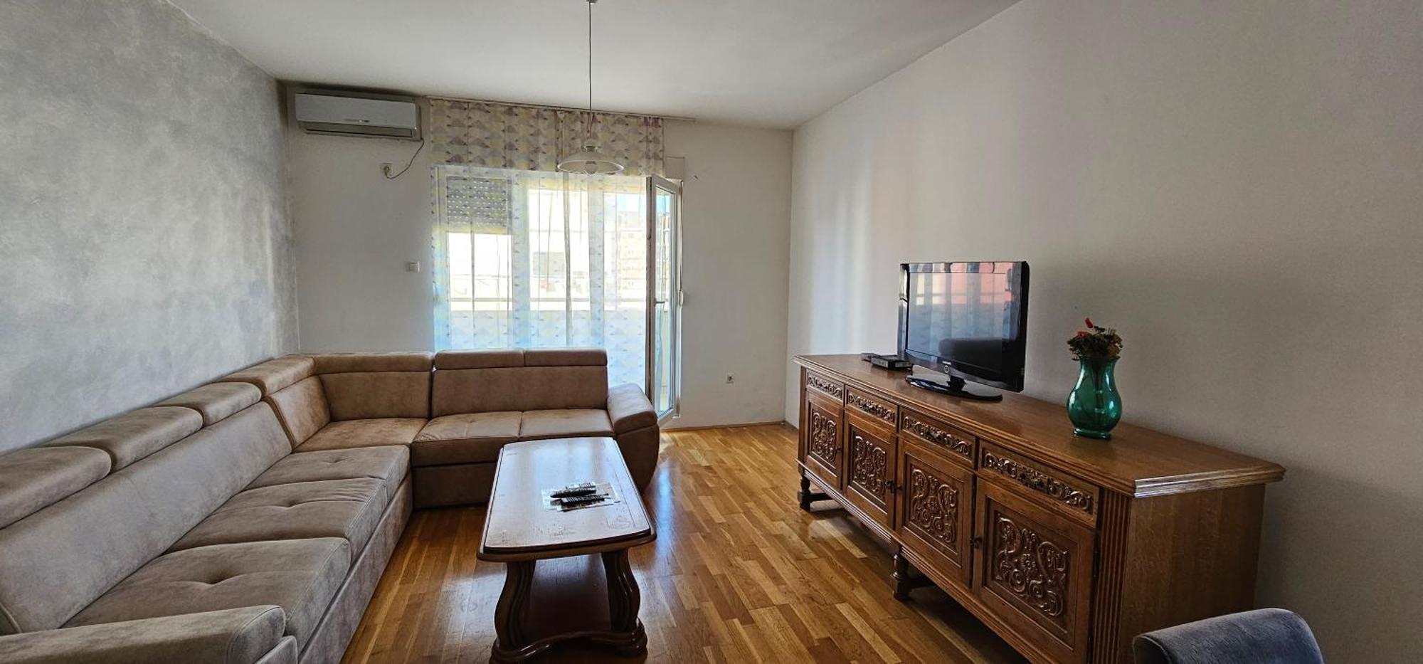 Naki Apartmani พอดโกริกา ห้อง รูปภาพ